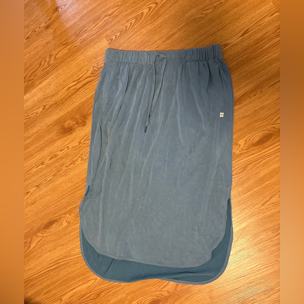 Sweaty Betty drawstring midi lightweight blue skirt | L